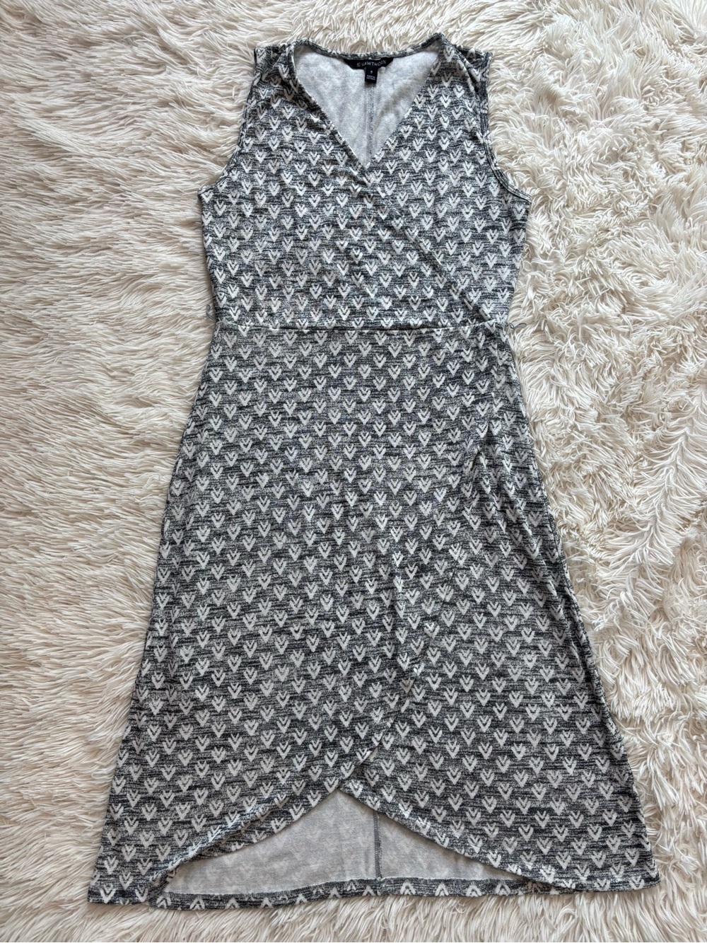 NWT 41 Hawthorne Liana Grey Faux Wrap Sleeveless Dress